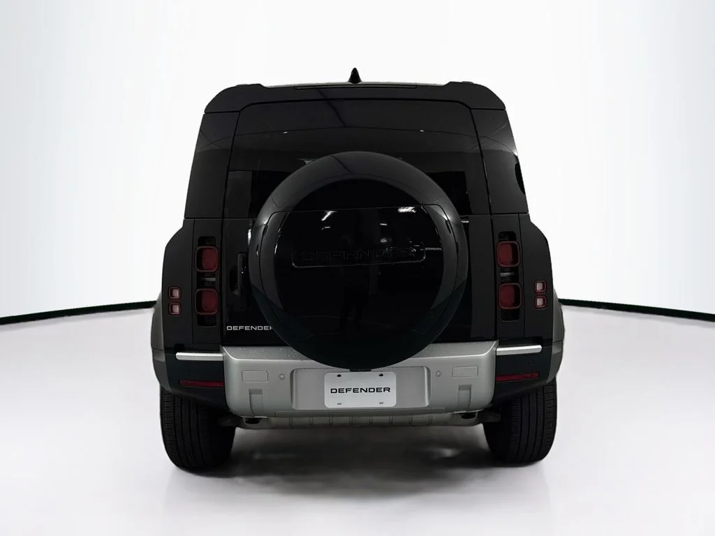 Certified Used 2025 Santorini Black Metallic Land Rover S image 6