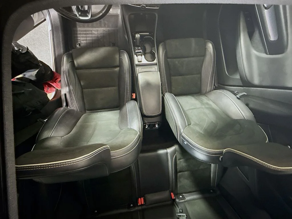 Used 2021 Glacier Silver Metallic Volvo R-Design image 22