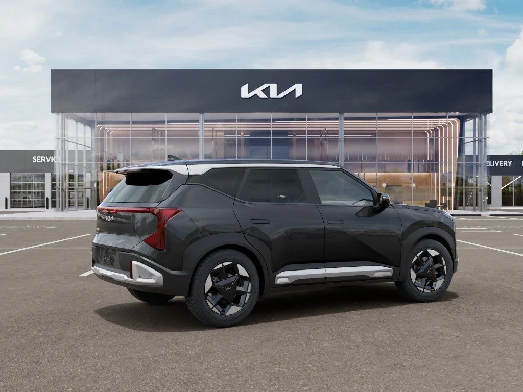 New 2027  Kia EX image 6