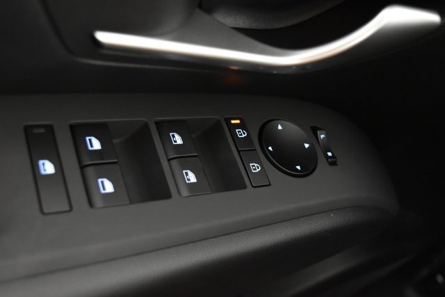 New 2026 Silver Hyundai SEL Premium AWD image 30