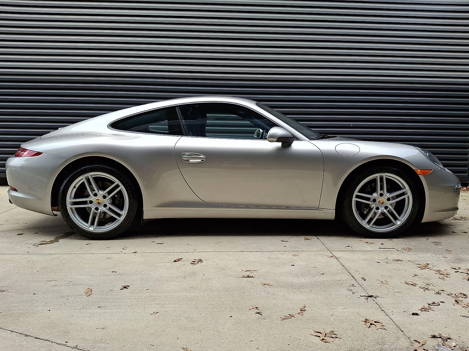 Used 2012 Platinum Silver Metallic   1H Porsche 991 Carrera image 8