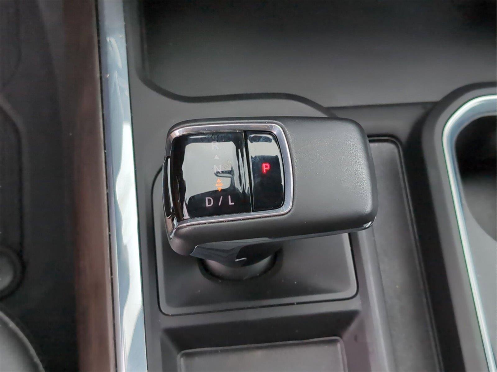 Used 2024 Sterling Metallic GMC SLT image 22