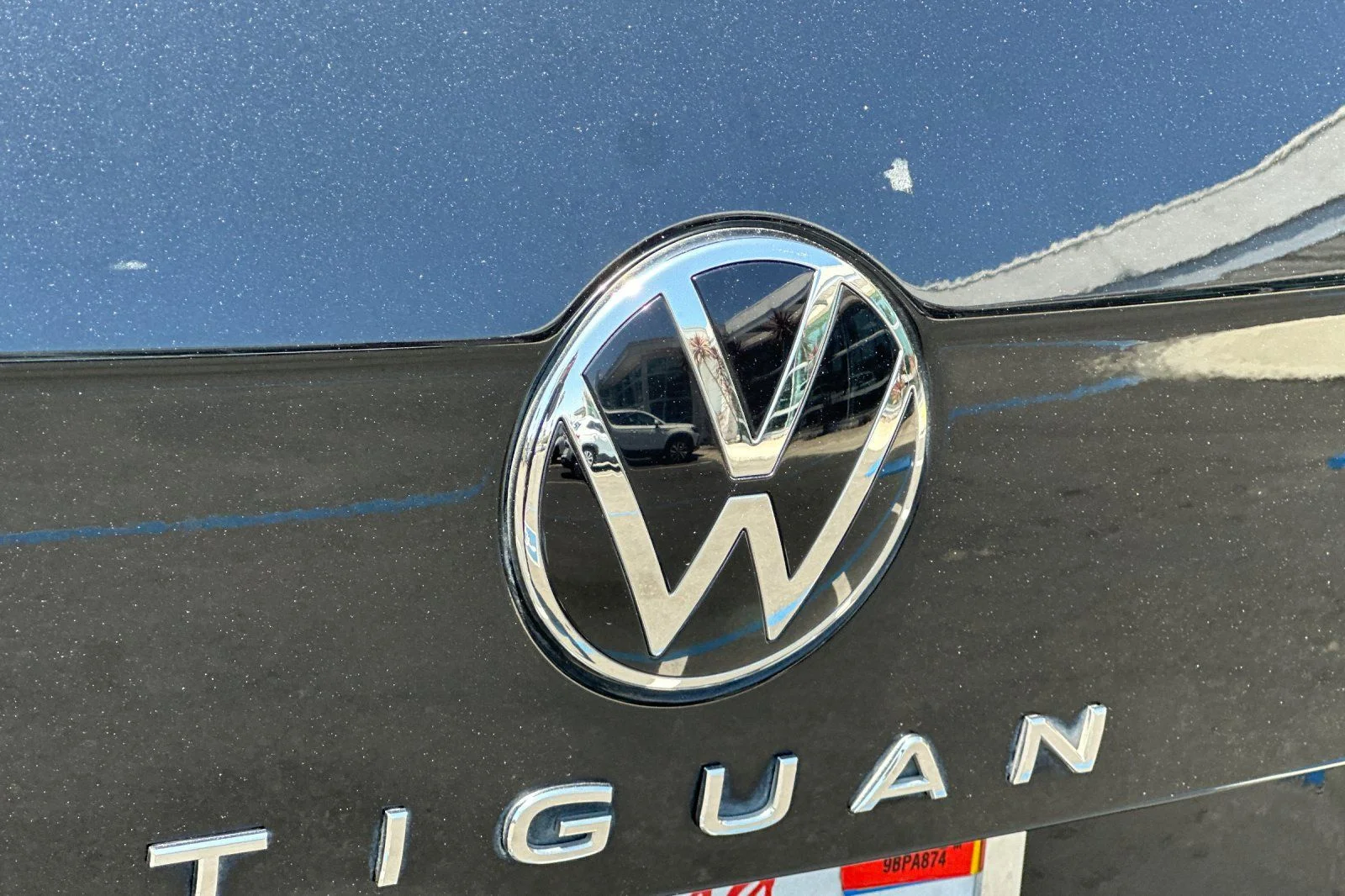 Used 2022 Black Volkswagen 2.0T S image 28