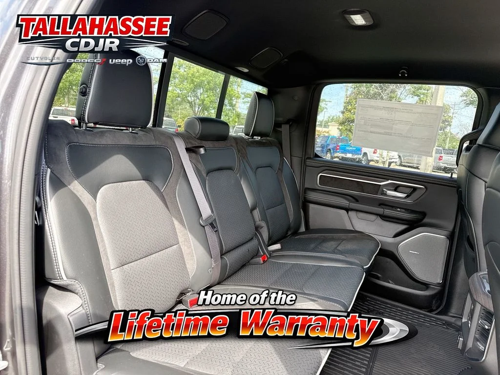 2026 RAM 1500 Laramie - Photo 24
