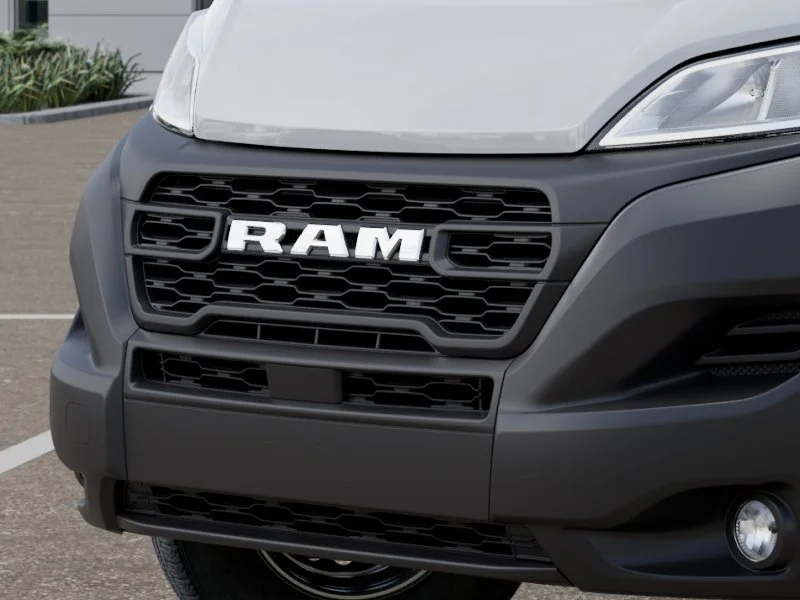 New 2025 Bright White Clear-Coat Exterior Paint RAM Low Roof image 31