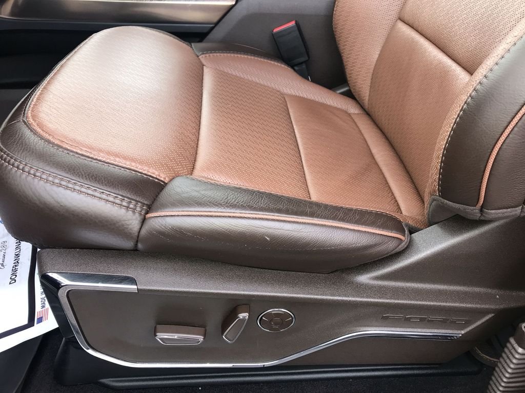 Used 2025 Blue Ford King Ranch image 14