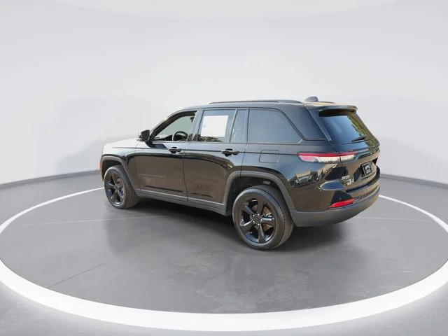 Used 2025 Black Jeep Limited image 6