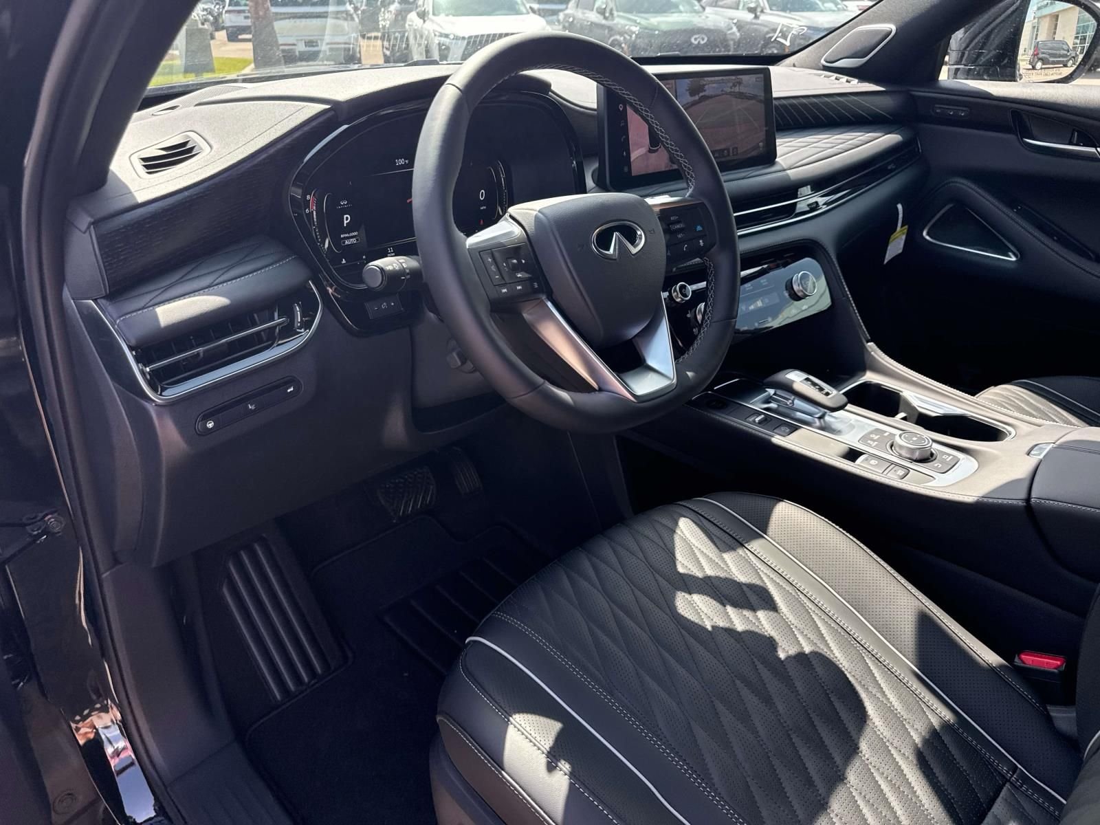 New 2027 MINERAL BLACK INFINITI Autograph AWD image 14