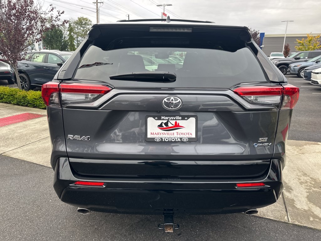 Certified Used 2025 Magnetic Gray Metallic Toyota SE image 4