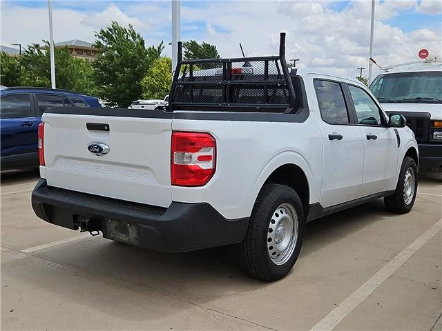Used 2024 Oxford Ford XL Front-Wheel Drive SuperCrew 4.5 ft. box 121.1 i image 3