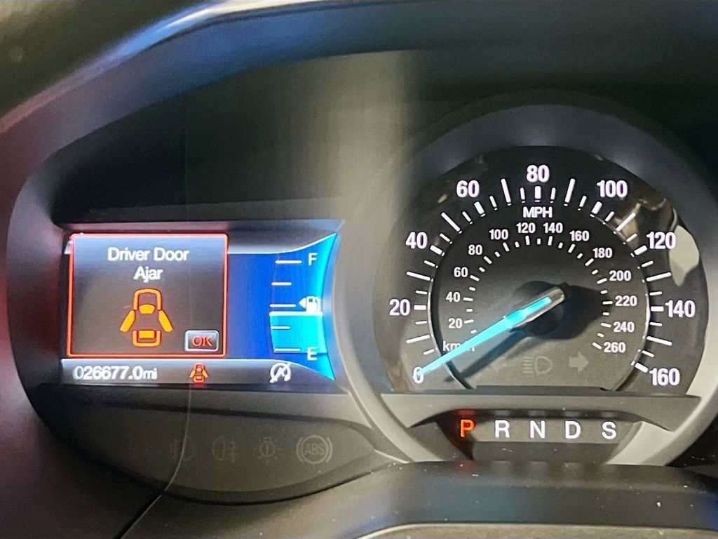 Used 2024 Gray Ford SE image 21