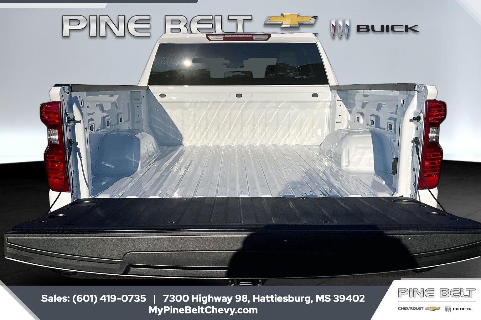 2026 Chevrolet Silverado 1500 LT - Photo 5