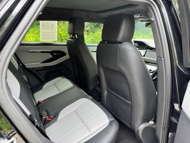 Used 2023 Santorini Black Metallic Land Rover R-Dynamic SE image 16