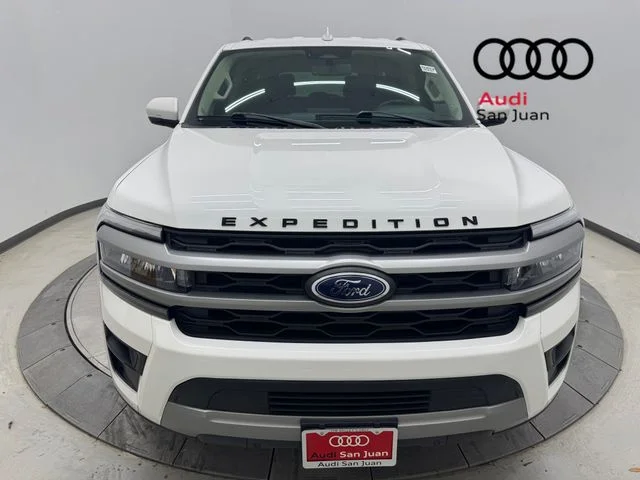Used 2023 White Ford XLT image 2