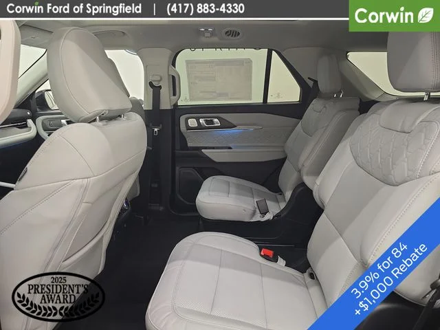 New 2026 Carbonized Gray Metallic Ford Platinum™ image 23