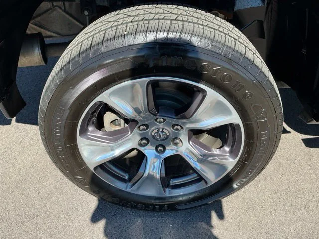Certified Used 2019 Granite Crystal Clearcoat Metallic Ram Laramie image 15
