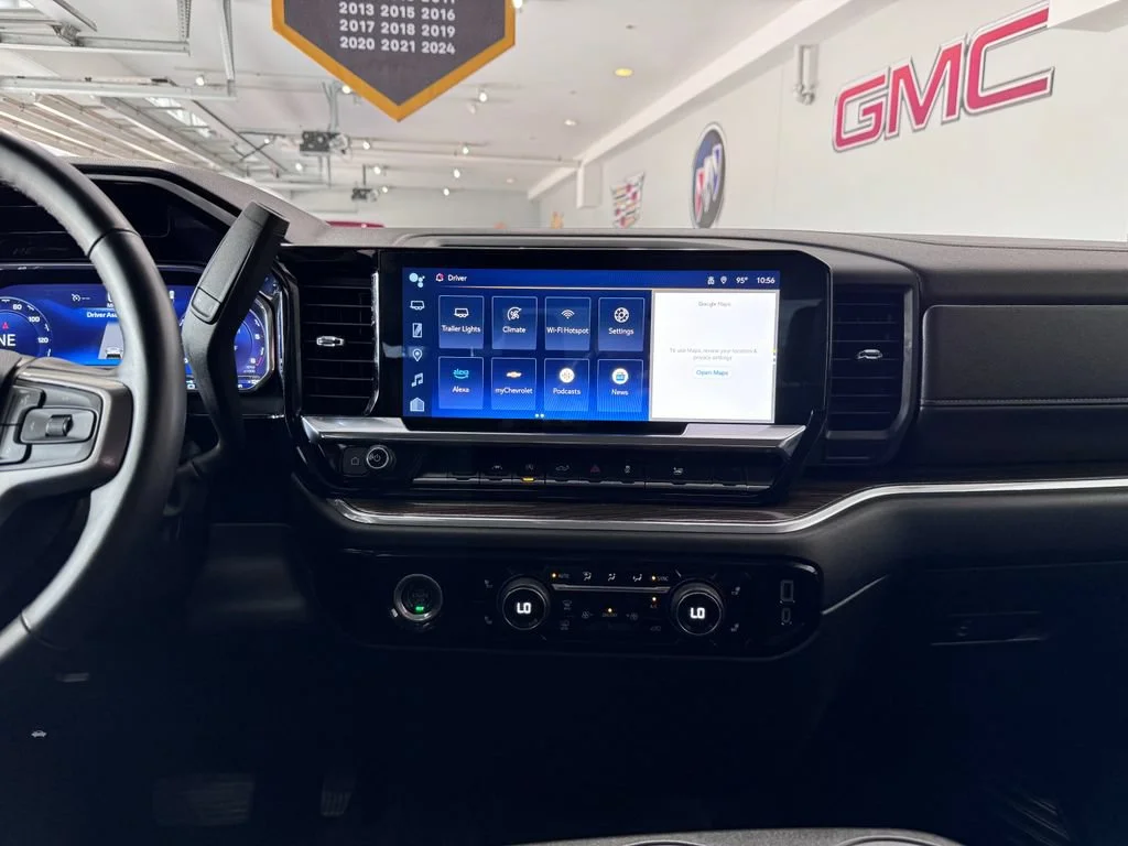 2023 Chevrolet Silverado 1500 LT - Photo 19