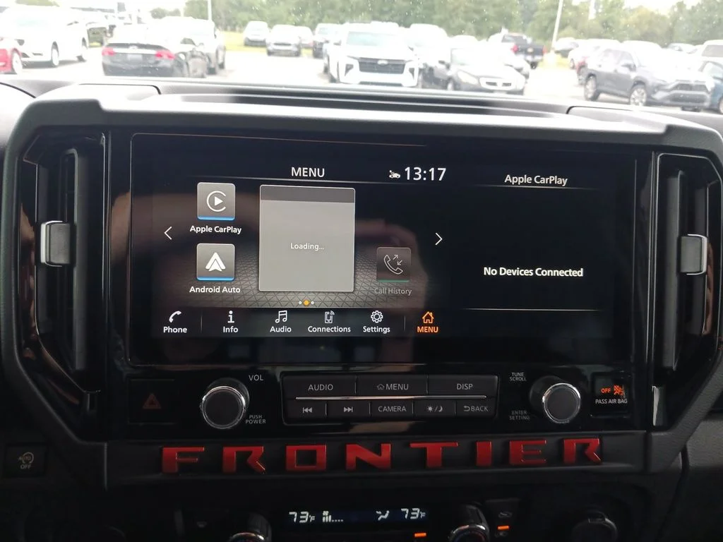 Used 2026 Green Nissan PRO-X image 21