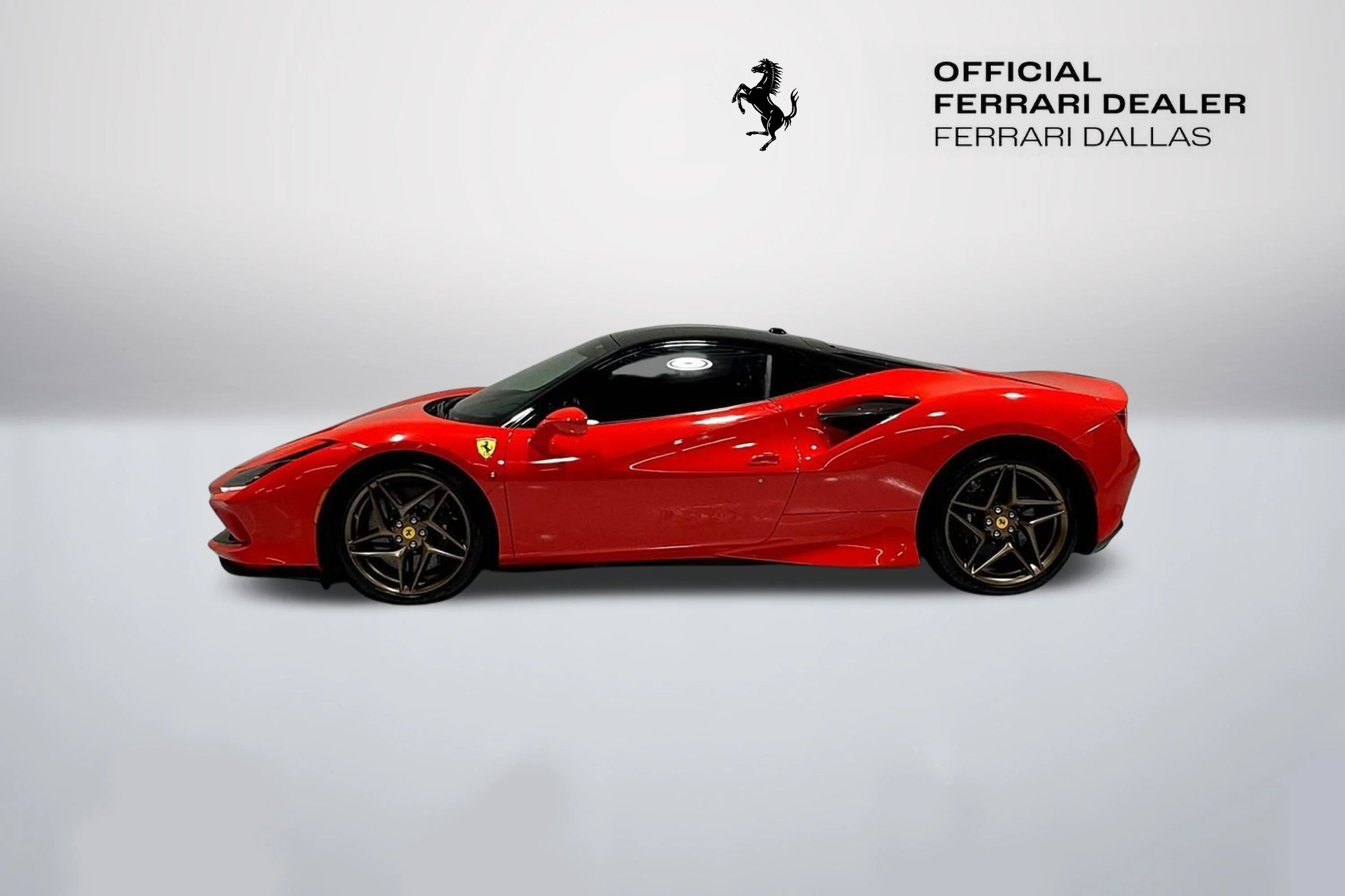 Used 2020 Rosso Scuderia Ferrari  image 8