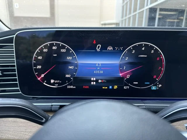 Used 2024  Mercedes-Benz GLS 450 image 15