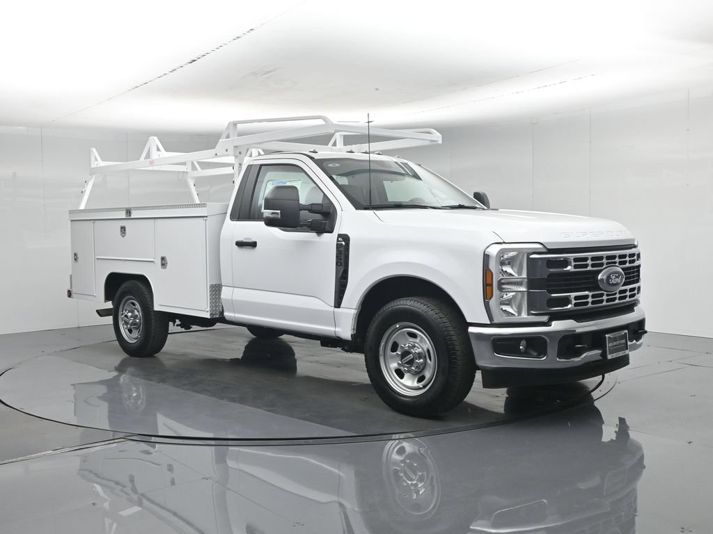 2026 Ford F-350 Super Duty Chassis Cab XL - Photo 27