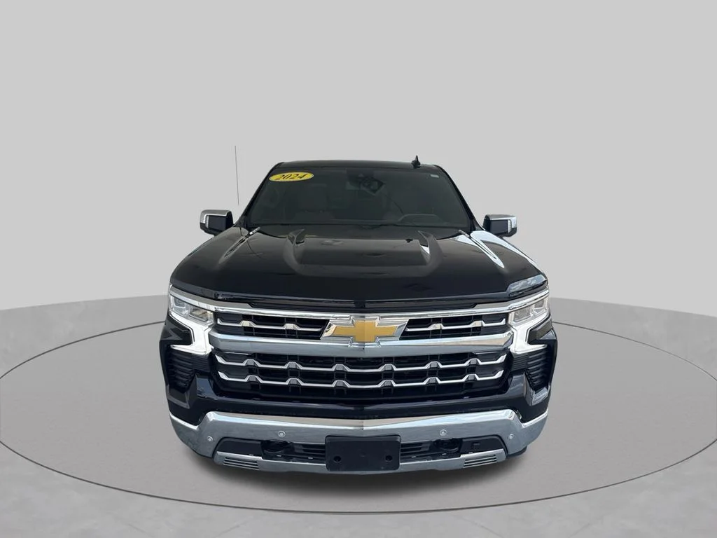 Used 2024 Black Chevrolet LTZ image 9