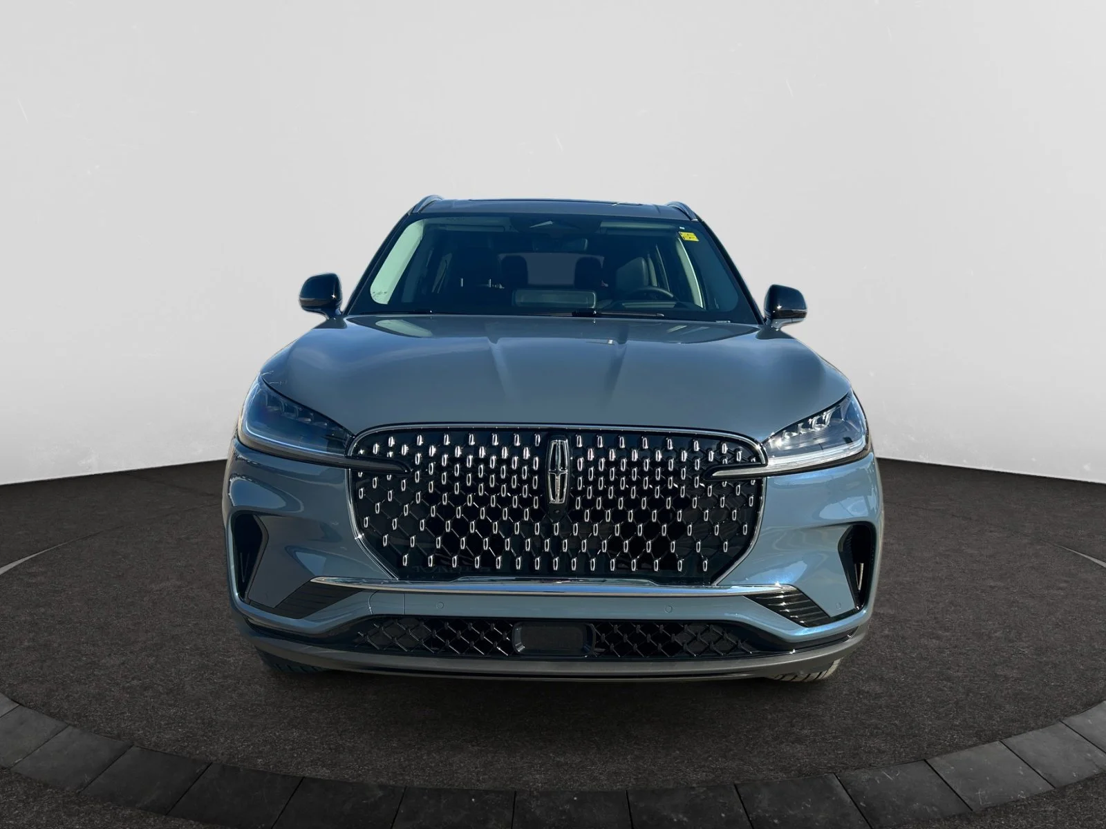 New 2026 Whisper Blue Metallic Clearcoat Lincoln Premiere image 8