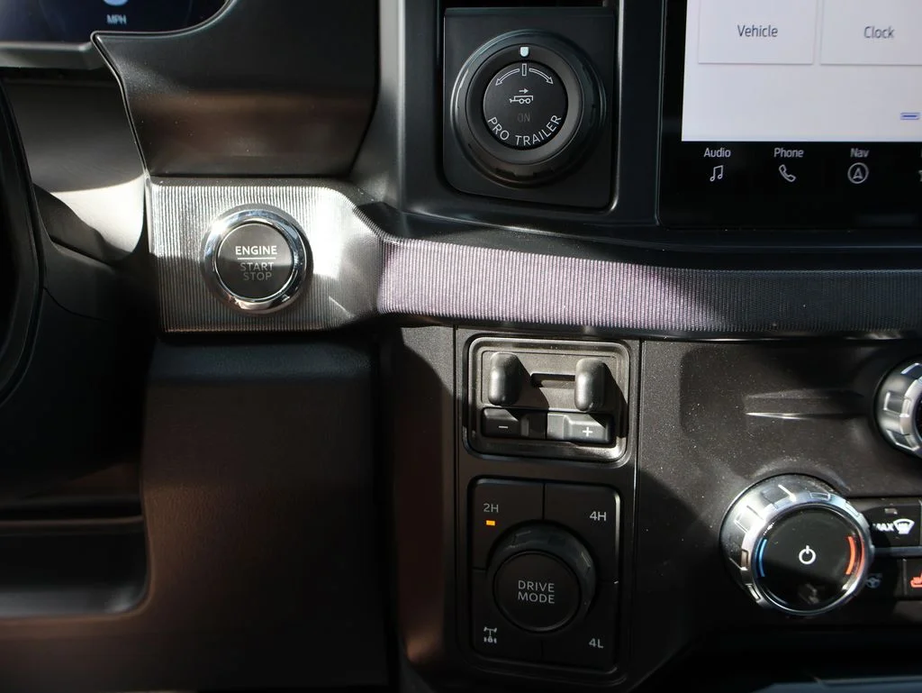 New 2026 Star White Metallic Tri-Coat Ford F-350® Platinum® image 33