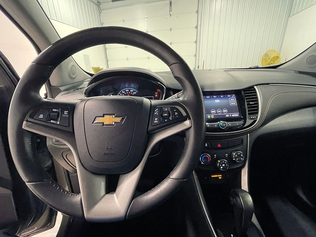 Used 2021 Gray Chevrolet LT image 36