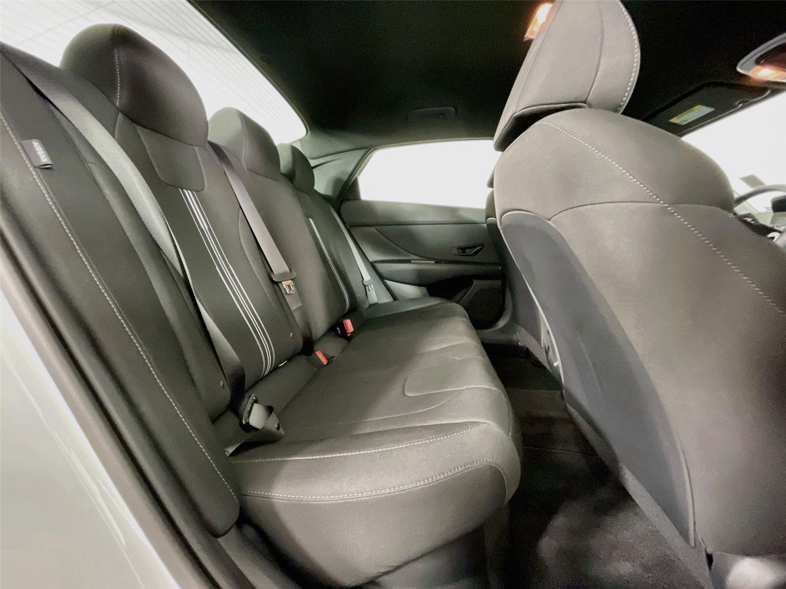 Used 2026 Serenity White Hyundai SEL Sport image 30