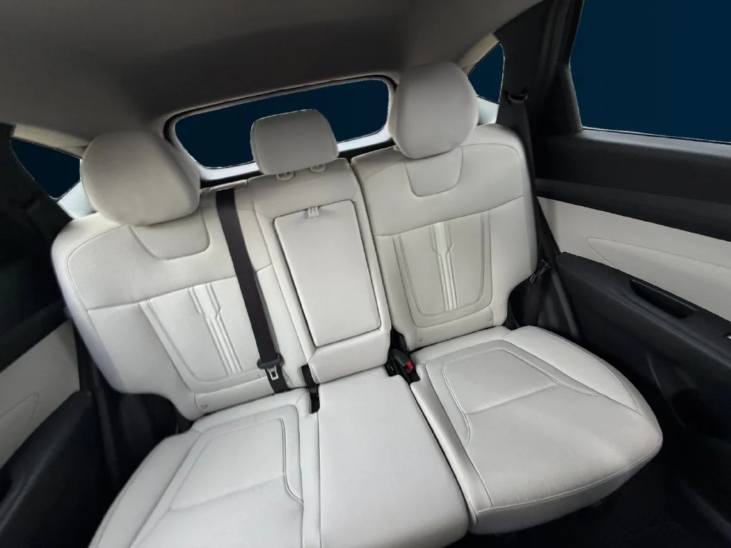 Used 2025 Gray Hyundai SEL image 18