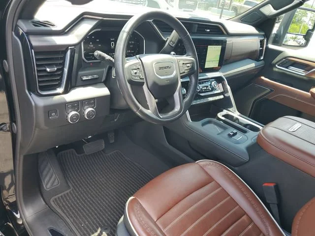 Used 2026 Onyx Black GMC Denali Ultimate image 6