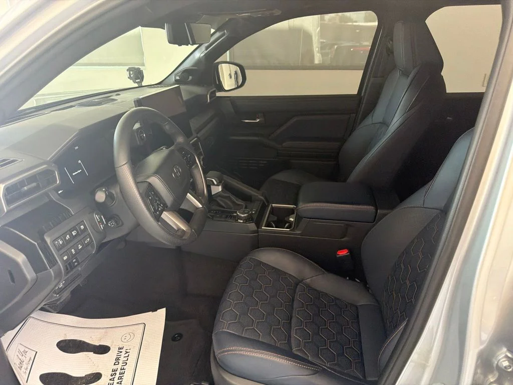 Used 2025 Cutting Edge Toyota Platinum image 22