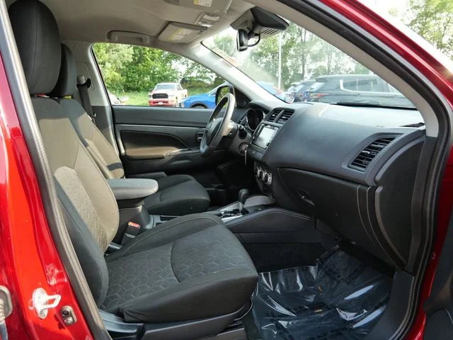 Used 2022 Red Diamond Mitsubishi 2.0 ES image 8