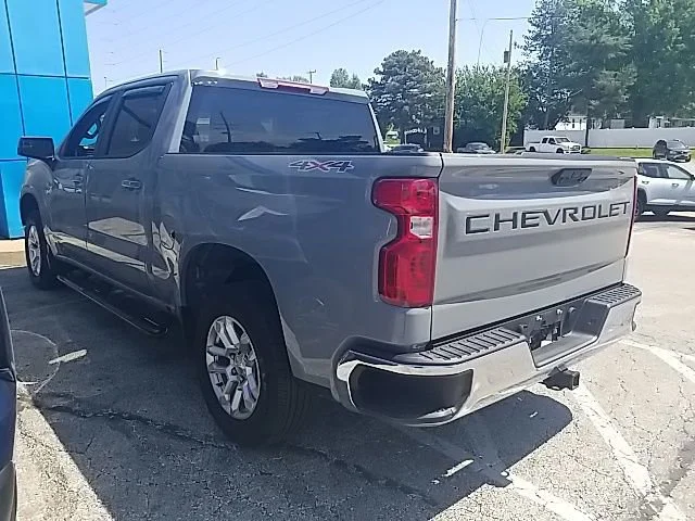 2024 Chevrolet Silverado 1500 LT - Photo 12