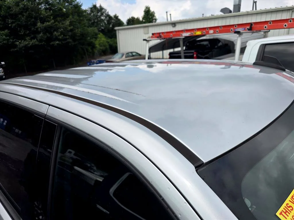 Used 2021 QUICKSILVER METALLIC GMC Elevation image 12