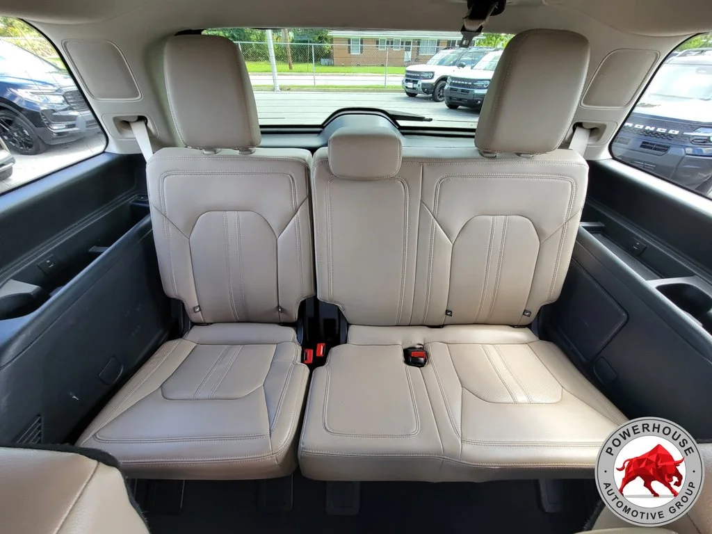 Used 2024 Black Ford Limited image 18