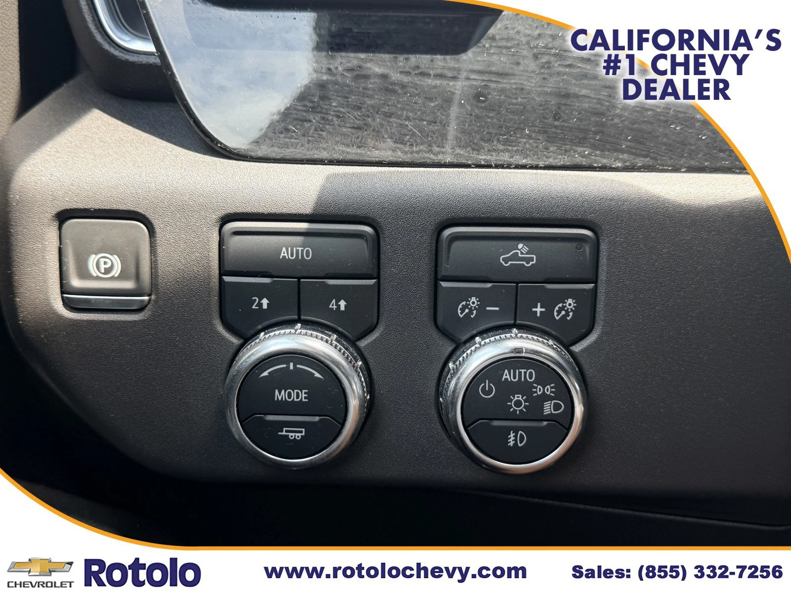 Used 2025 Titanium Rush Metallic GMC Elevation image 19