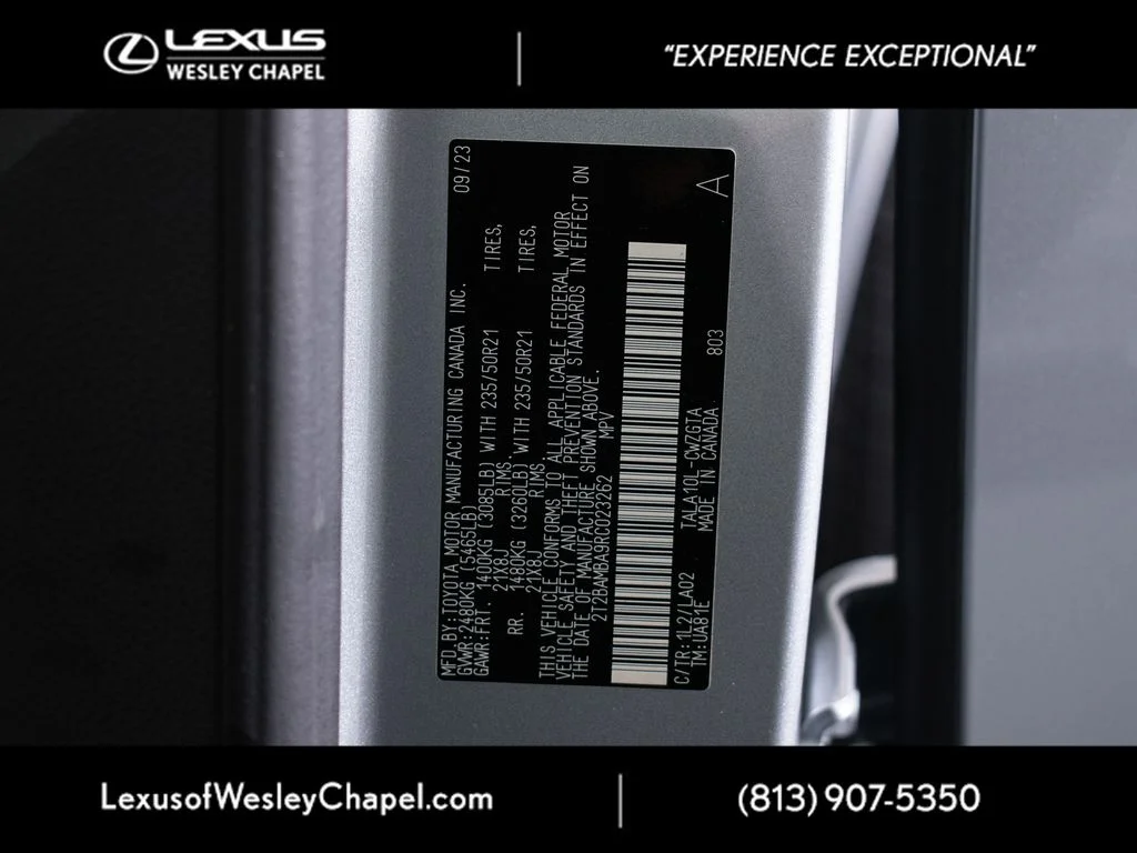 Used 2024 Silver Lexus 350 Luxury image 28