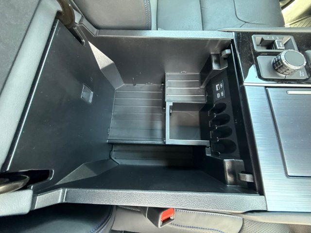 2026 Toyota Tundra Platinum - Photo 16