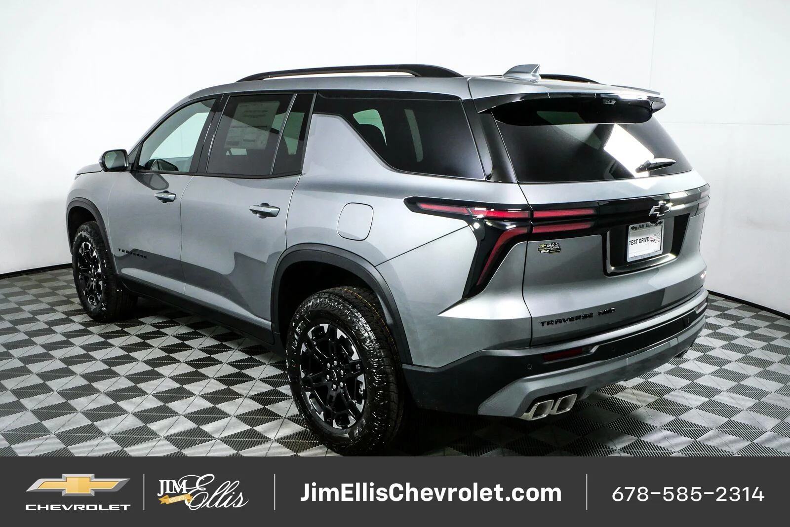 New 2027 Sterling Gray Metallic Chevrolet Z71 image 27