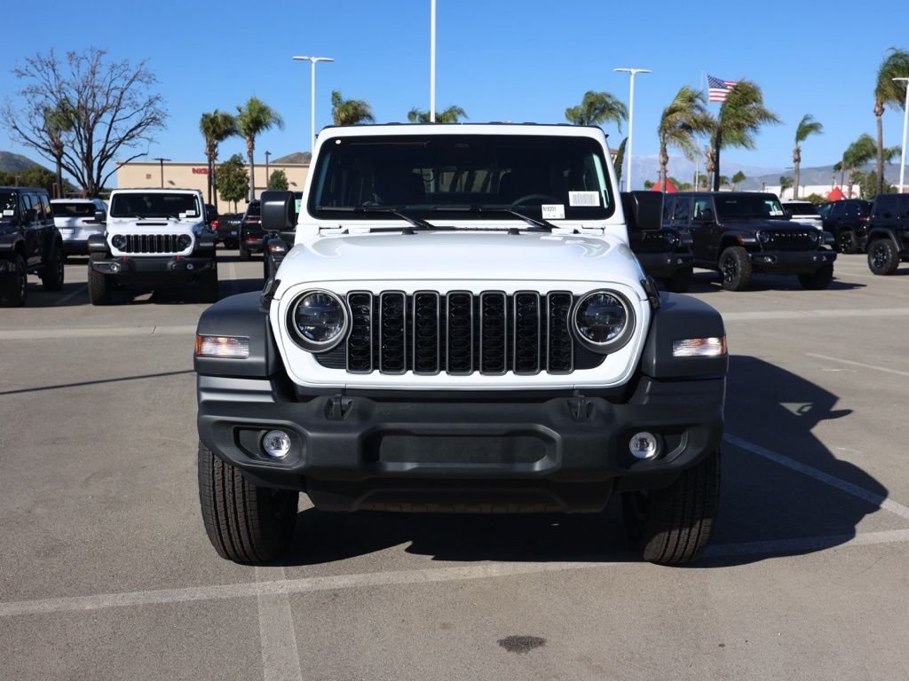 New 2026 Bright White Clear-Coat Exterior Paint Jeep Sport S image 8