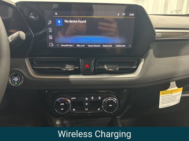New 2026 Summit White Chevrolet LT image 19