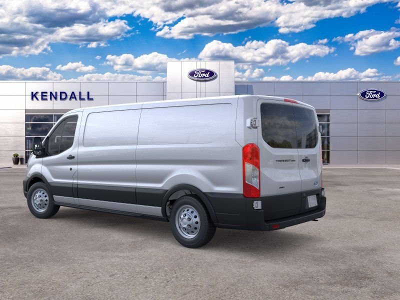New 2026 Silver Ford Base image 4