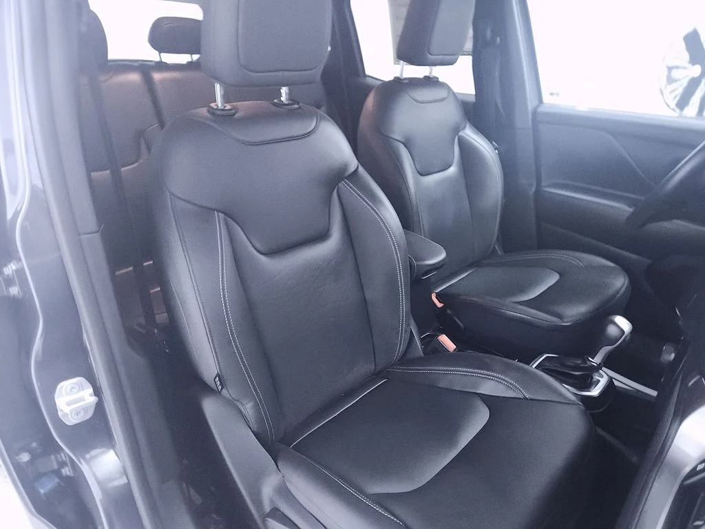 Used 2023 Gray Jeep Limited image 24