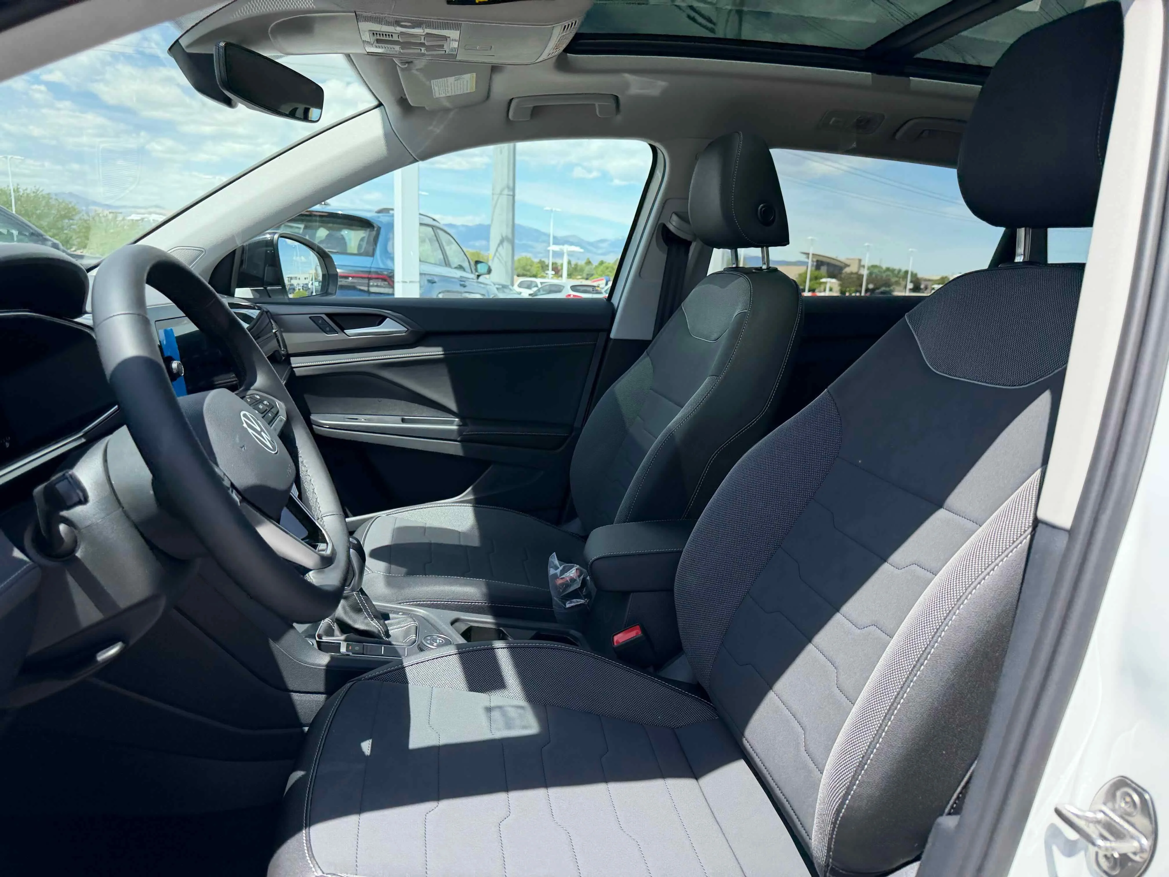 New 2026 Pure White Volkswagen SE Black image 4