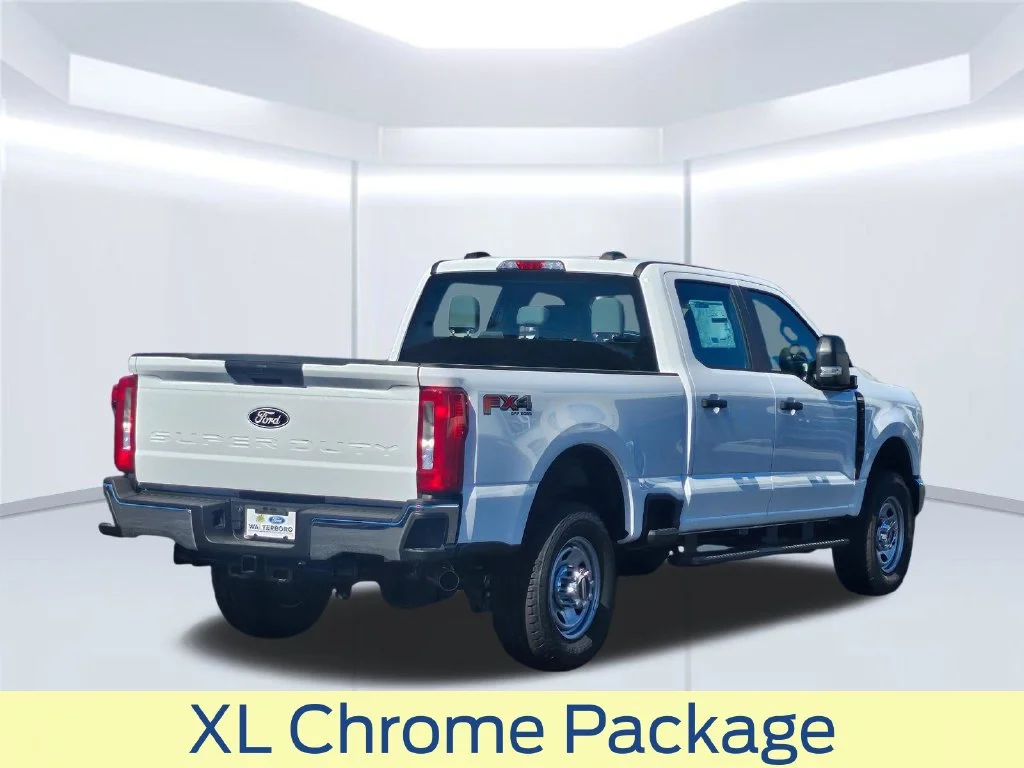 New 2027 Oxford White Ford F-350® XL image 21