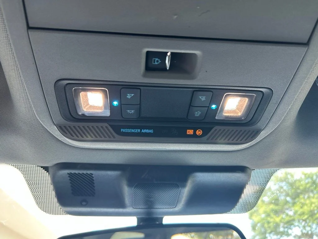 Used 2025 White Ford XL image 52