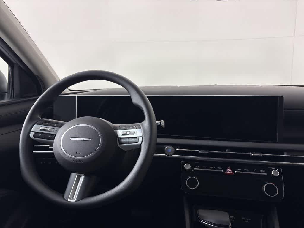 New 2026 Shimmering Silver Hyundai SEL FWD image 21