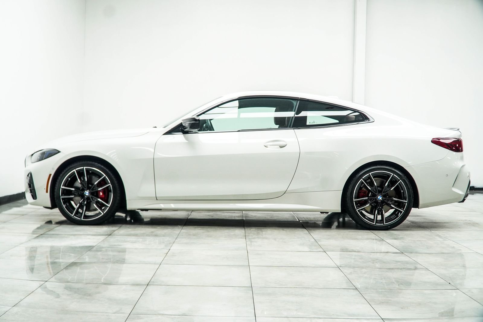 Used 2026 White BMW M440i xDrive image 11